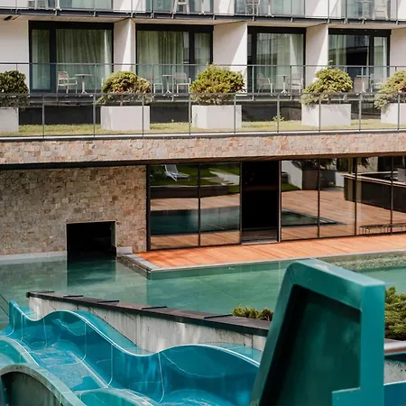 Vacationclub - Armii Krajowej 10